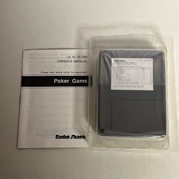 LCD Mini Radio Shack Draw Poker Electronic Hand Held Game 60-2465 - Picture 5 of 5